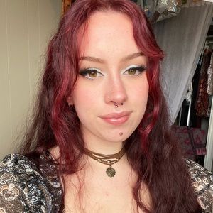 Meet your Posher, Tori